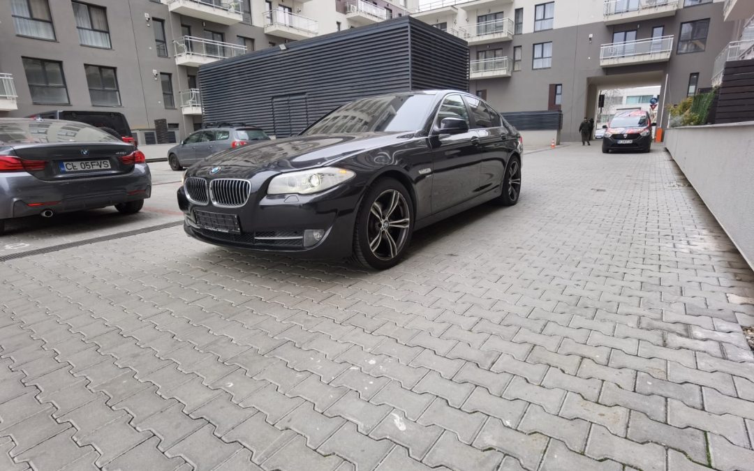 BMW Seria 5 525d xDrive Aut. Luxury Line