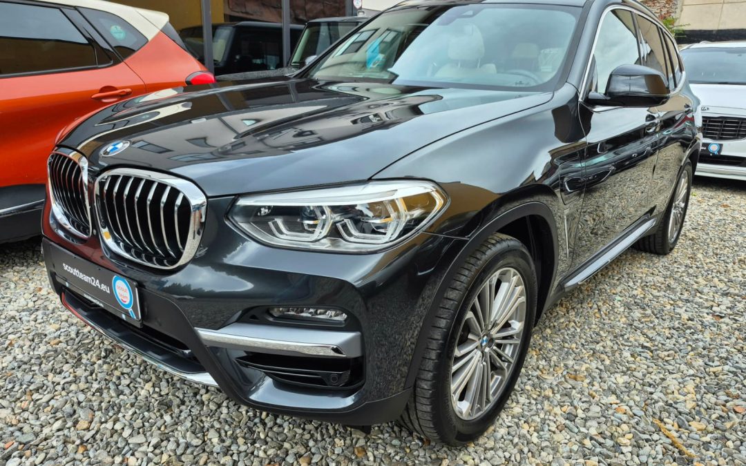 BMW X3 xDrive30e Luxury Line